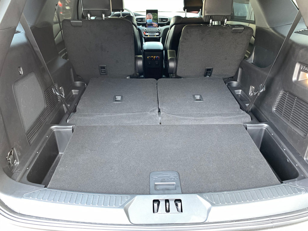 Ford Explorer zavazadlový prostor