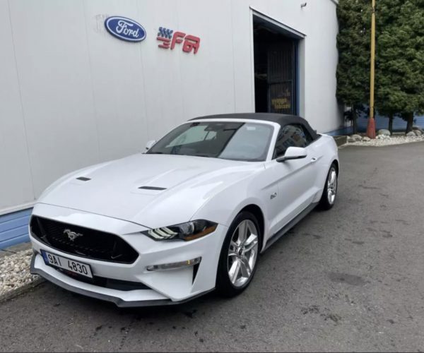 Mustang Convertible